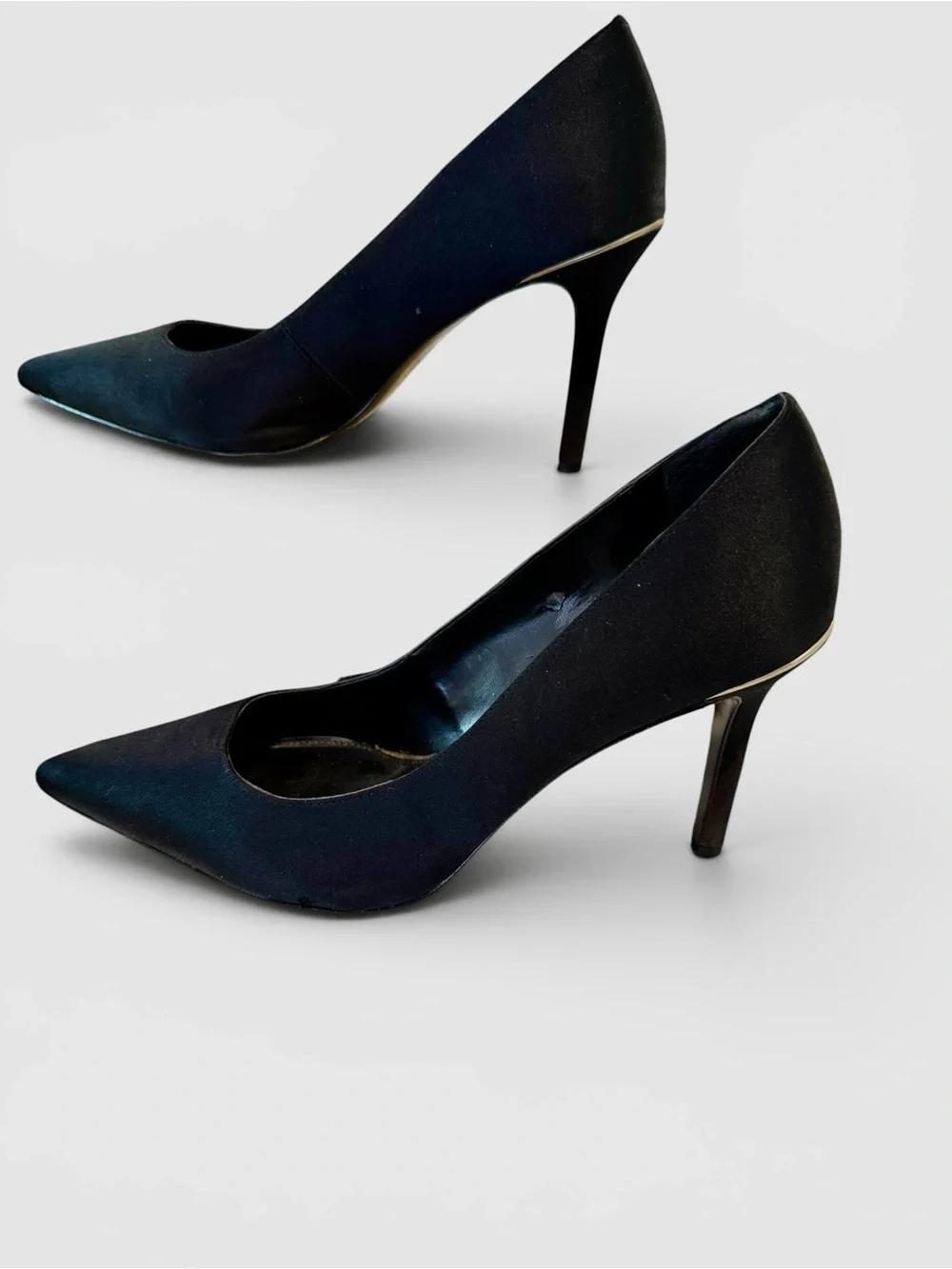 Lauren Ralph Lauren Black Satin Gold Trim Alani Pump 9B